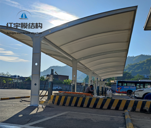 公交車充電樁雨棚